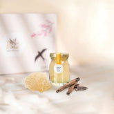 American Ginseng Lifestyle Enriched Bird’s Nest jar with dried ginseng and bird's nest.